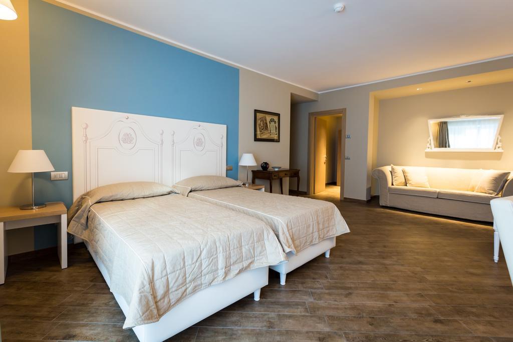 Hotel Monteverde Acqui Terme Zewnętrze zdjęcie